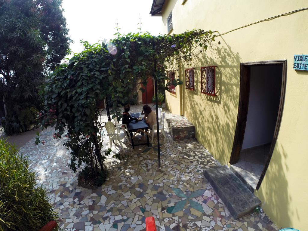 Sanchaba Yellow Apartments Kololi Exterior foto