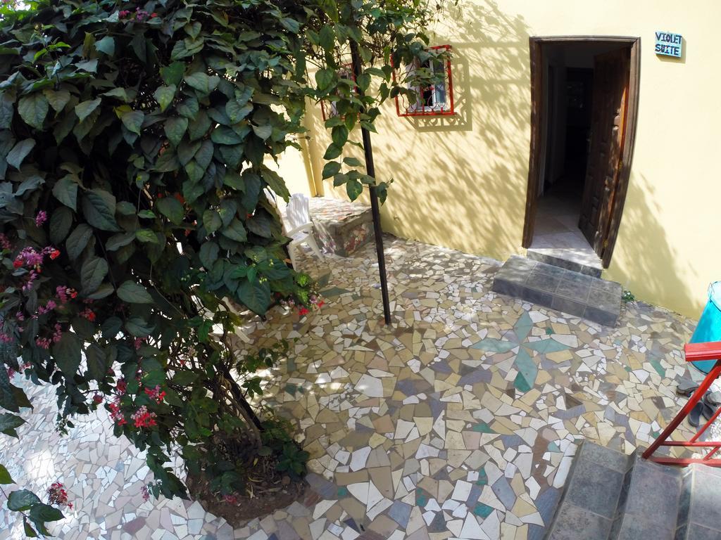 Sanchaba Yellow Apartments Kololi Exterior foto
